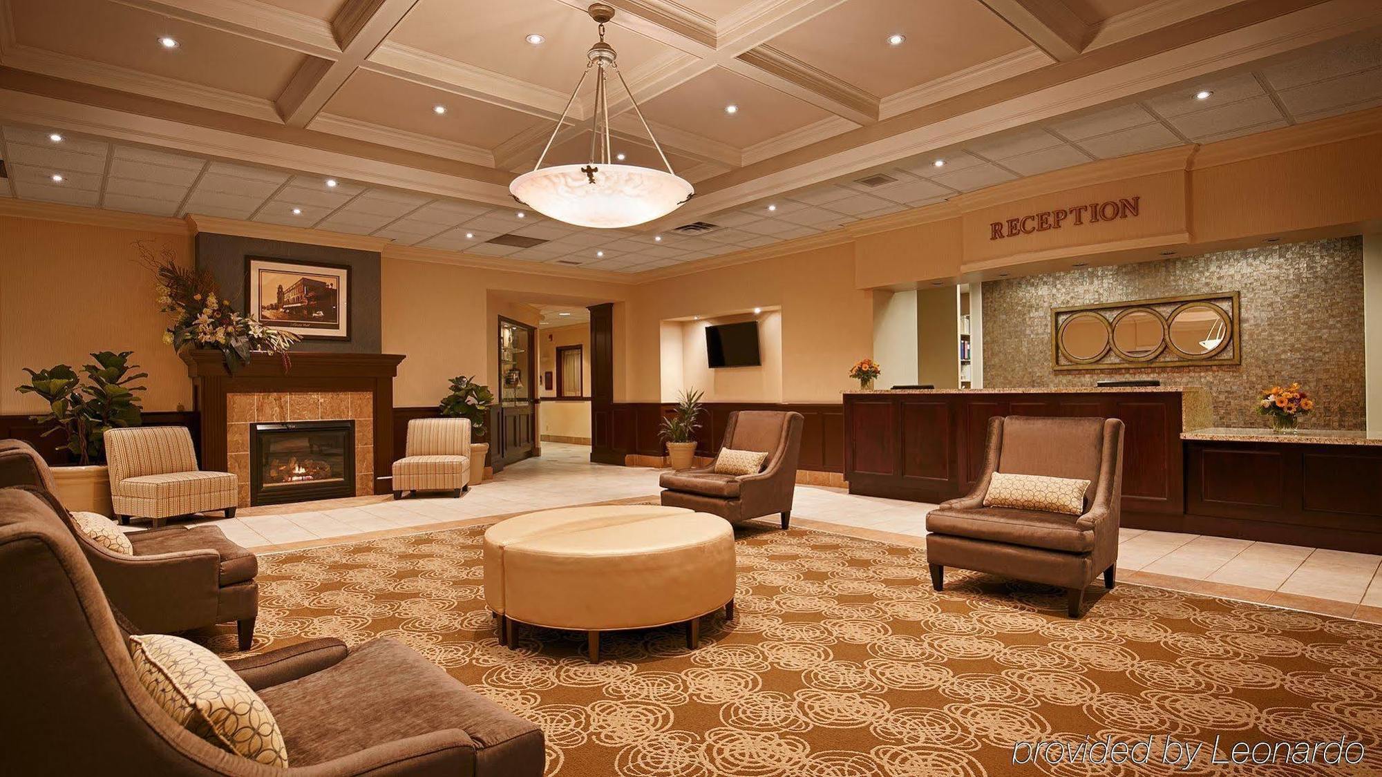 Best Western Brantford Hotel And Conference Centre Экстерьер фото