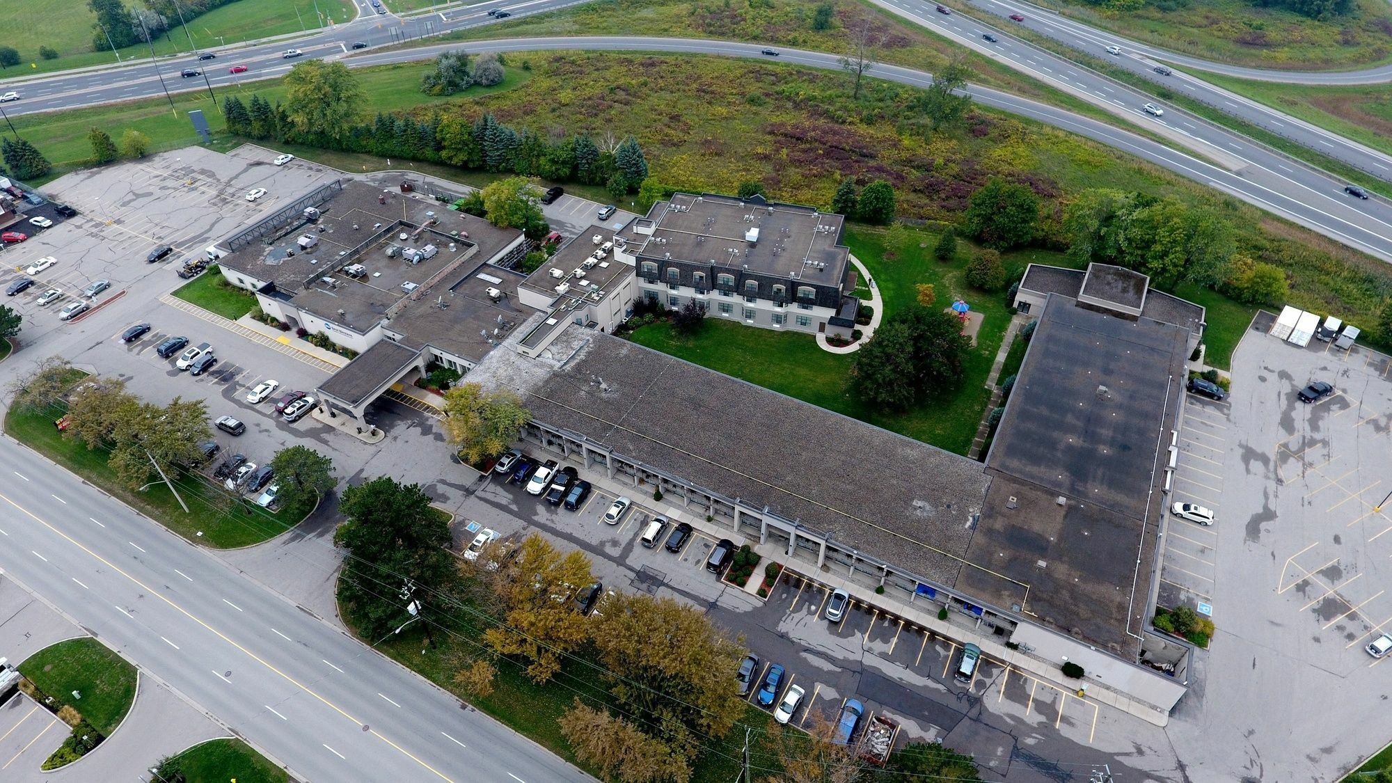 Best Western Brantford Hotel And Conference Centre Экстерьер фото